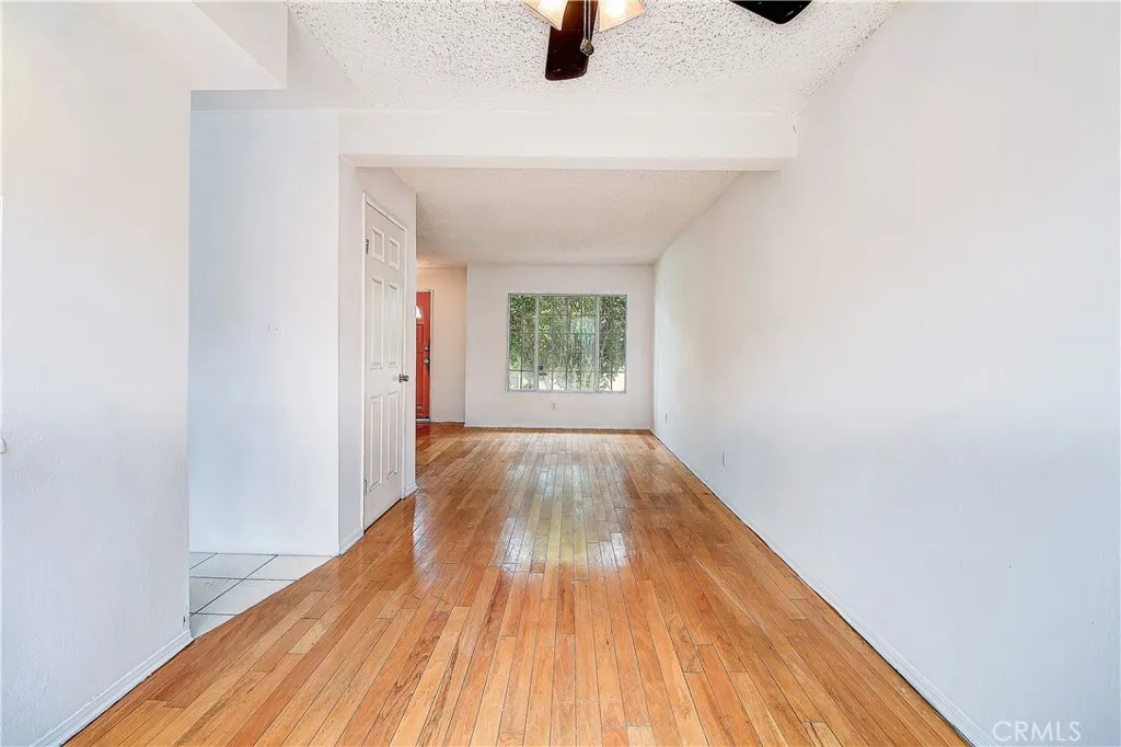 6813 Hannon Street, Bell Gardens, California 90201 home-pic-33